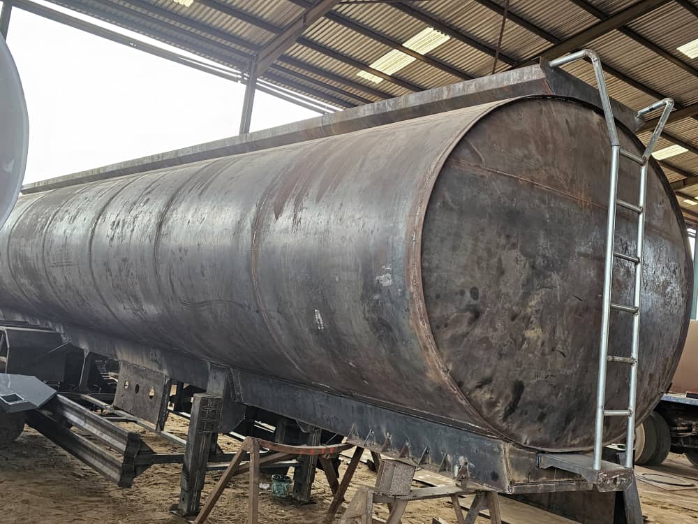 Construction of 50,000 liters capacity bridger receipt vehicle