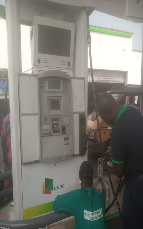 Filling station integrity check for 50 filling stations